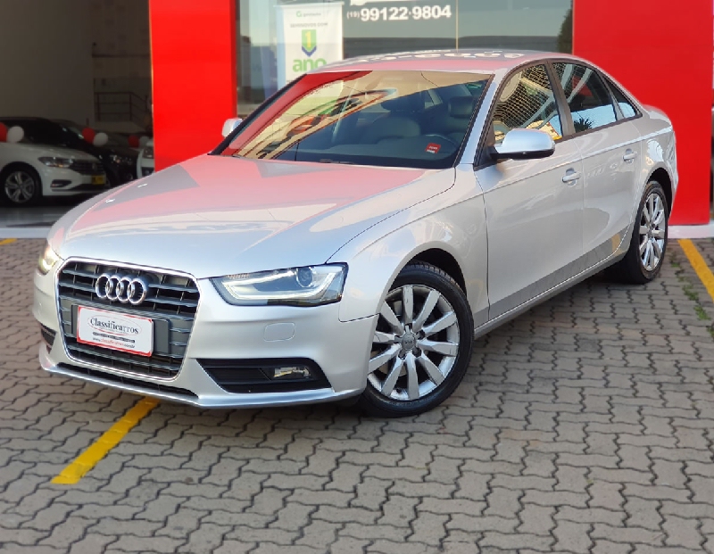 A42.0 TFSI ATTRACTION GASOLINA 4P S TRONIC